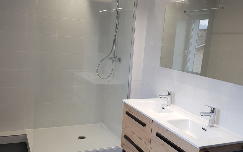 salle de bain à la Vourey