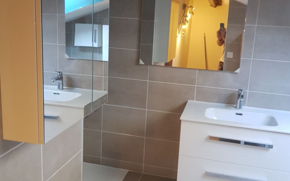 Création d'une salle de bain à Moirans