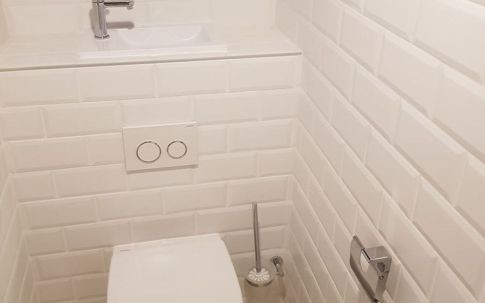 WC suspendu avec lave-mains intégré - Voiron