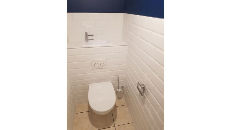 WC suspendu avec lave-mains intégré - Voiron