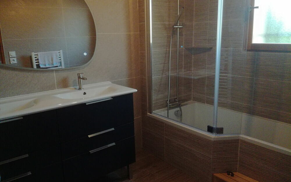 Salle de bain à Coublevie