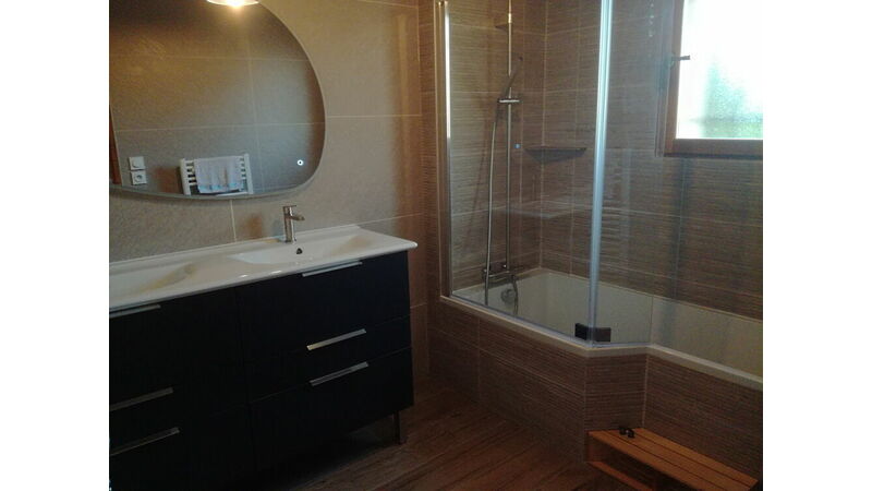 SALLE DE BAIN A COUBLEVIE