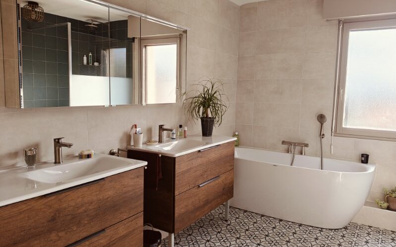 Réfection d'une salle de bain à Moirans