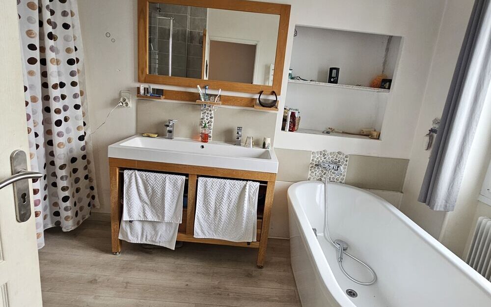 Rénovation d'une salle de bain clé en main à Renage