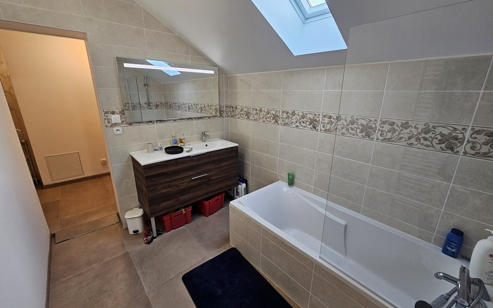 Création d'une salle de bain et d'un toilette à Rives